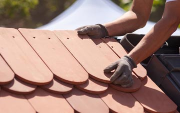 Lunt roof tile contractors